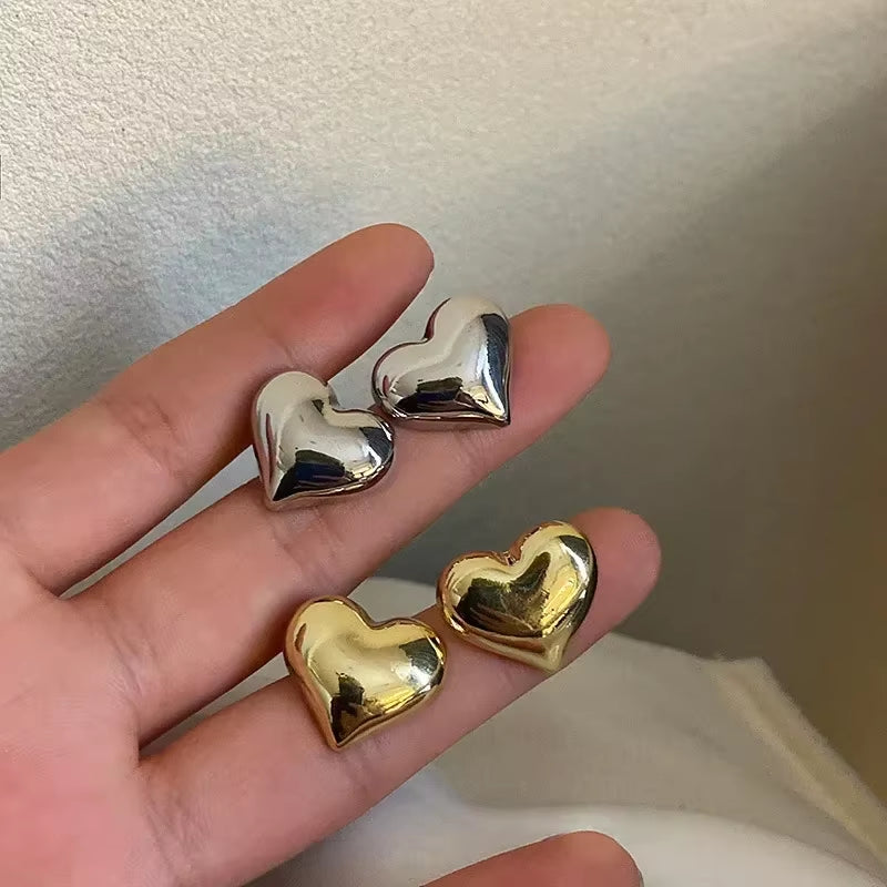 Elegant Gold Heart Shaped Stud Earrings - Minimalist Bridal Jewelry for Women