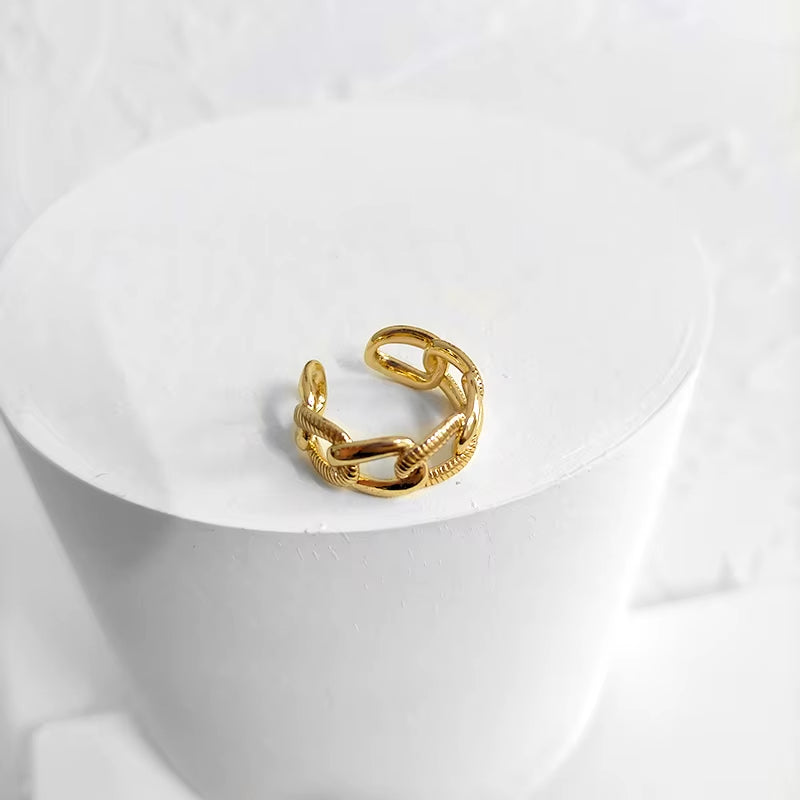 Stylish Gold Textured Curb Link Rings - Minimalist Adjustable Stacking Rings for Women