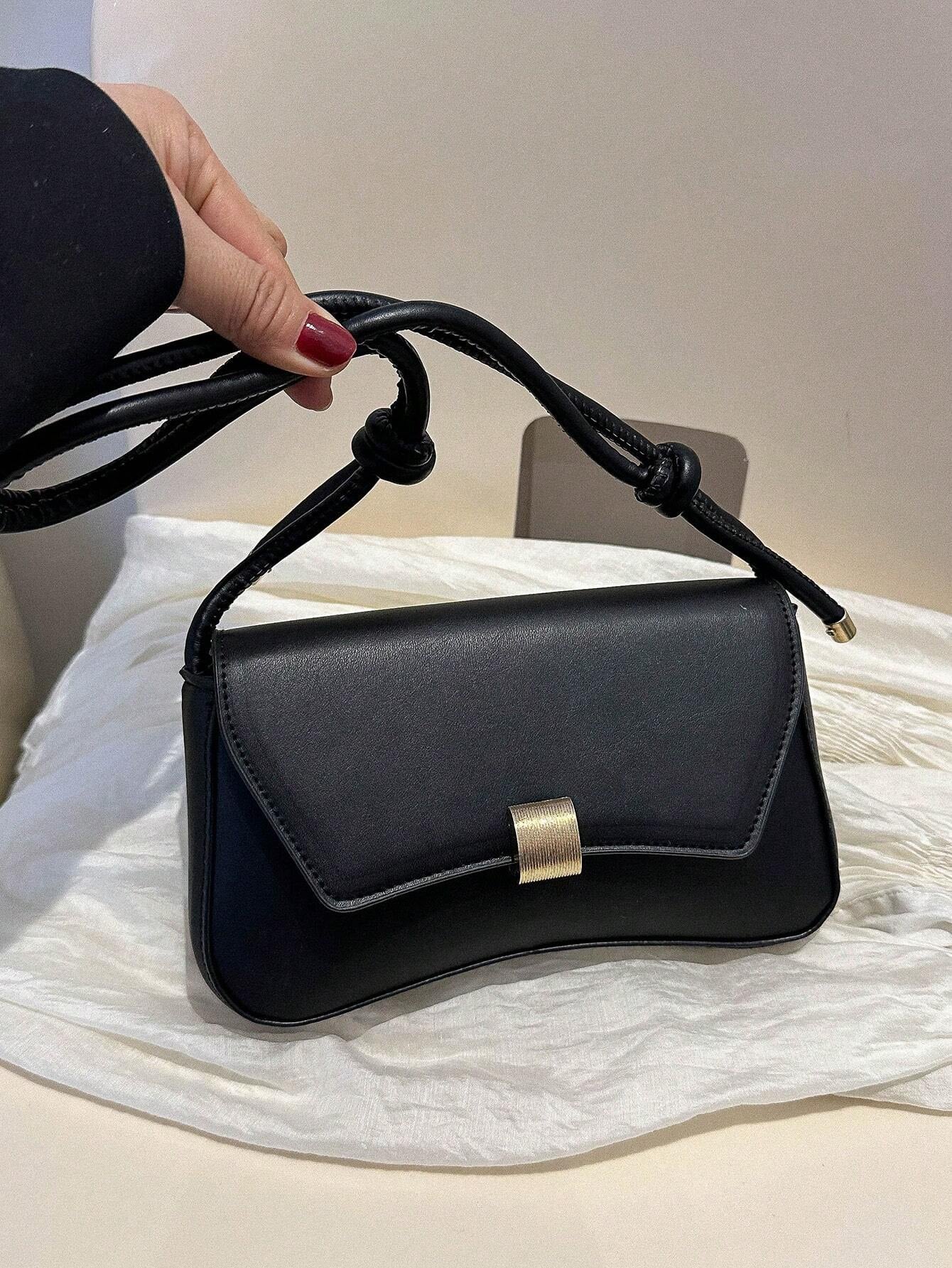 Chic Retro Lightweight Black Flap Bag with Vintage Knot Detail - Perfect for College, Work, and Travel for Teen Girls and Women