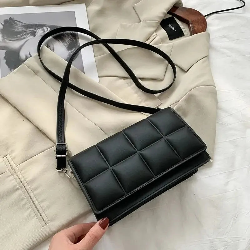 Chic Designer Small PU Leather Crossbody Bag for Women - Trendy Classic Shoulder Handbag