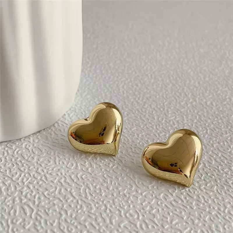 Elegant Gold Heart Shaped Stud Earrings - Minimalist Bridal Jewelry for Women